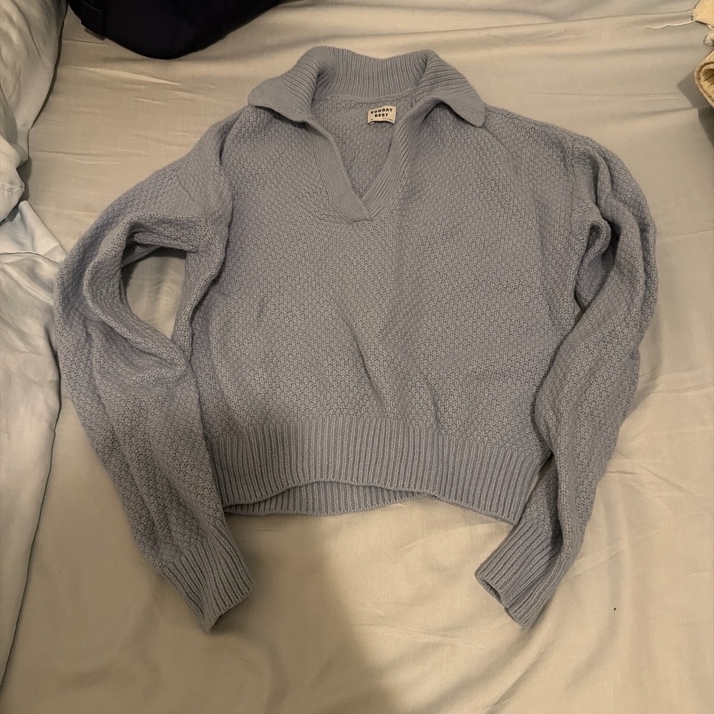 Aritzia sweater
